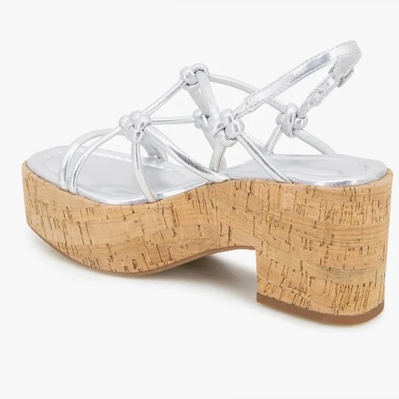 NWT Kenneth Cole REACTION Essa Knots IN Metallic Silver, Size 9 - Picture 6 of 11